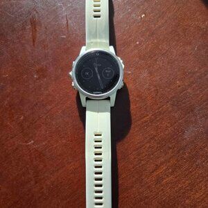 Garmin Fenix 5S fitness watch